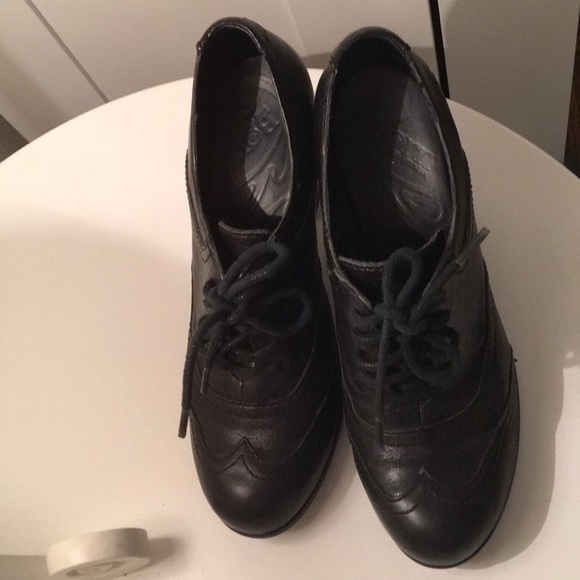 Booties - Picture 4 of 4